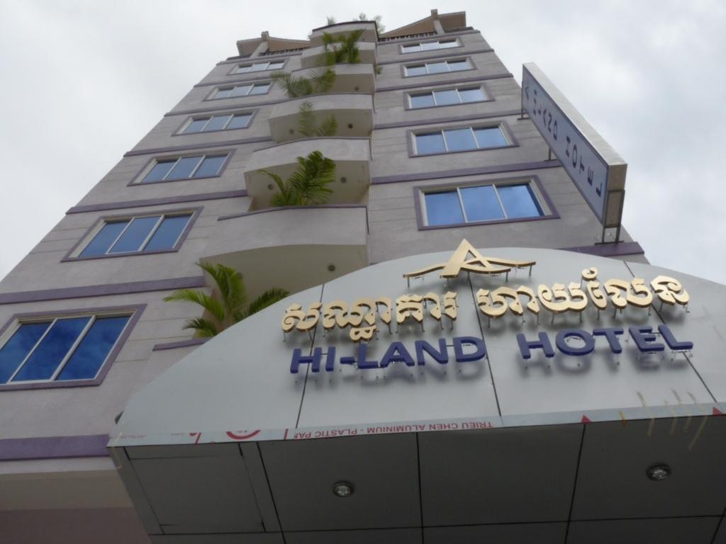 Hi Land Hotel Phnom Penh Esterno foto