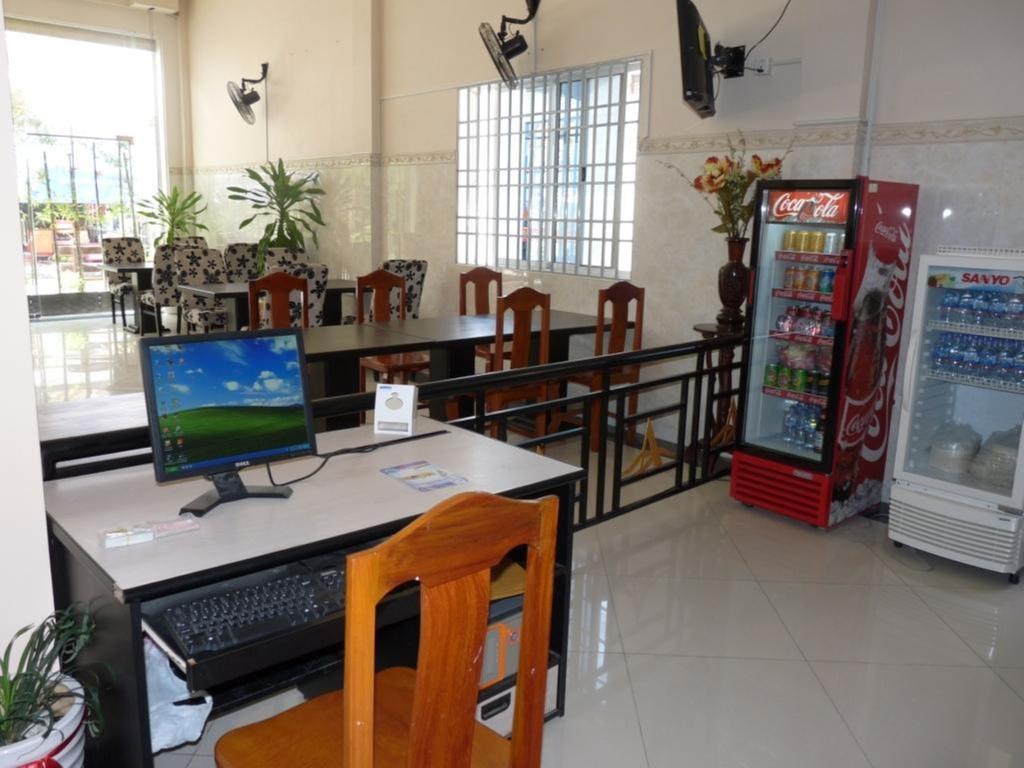 Hi Land Hotel Phnom Penh Esterno foto