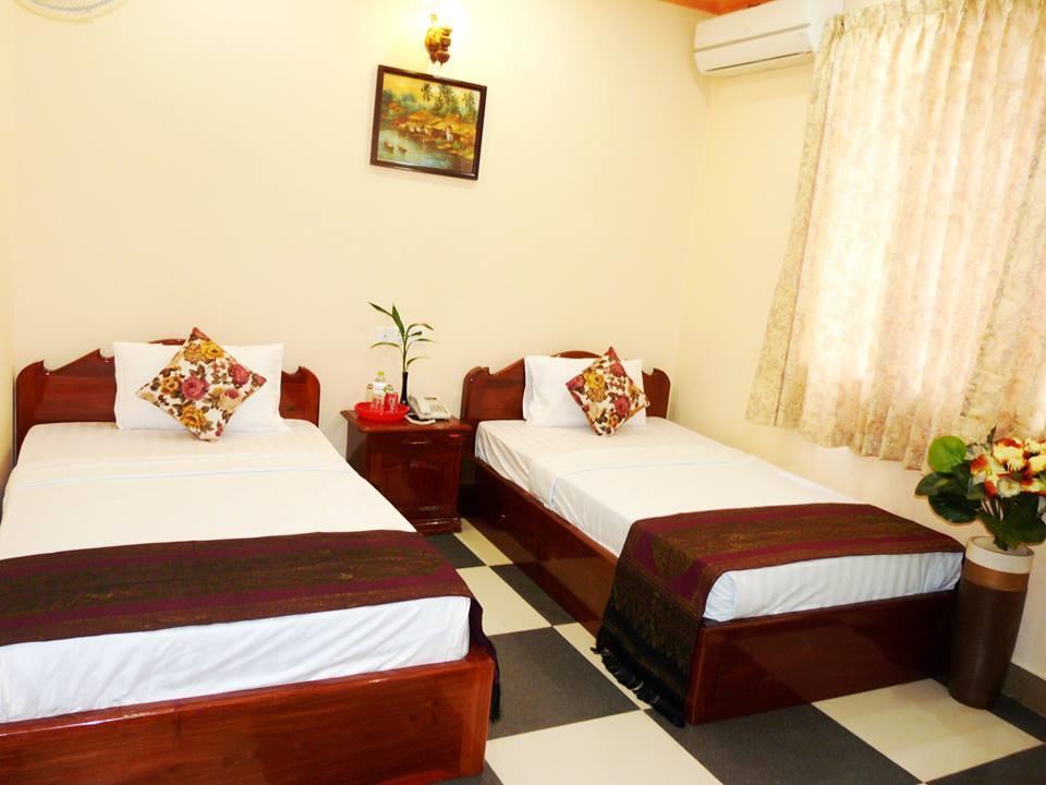 Hi Land Hotel Phnom Penh Esterno foto